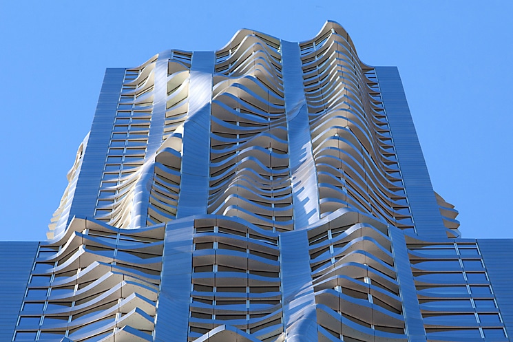 12 Frank Gehry building