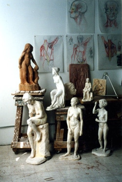 online faculty member Fiorella's studio