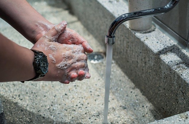 washing hands CORONAVIRUS